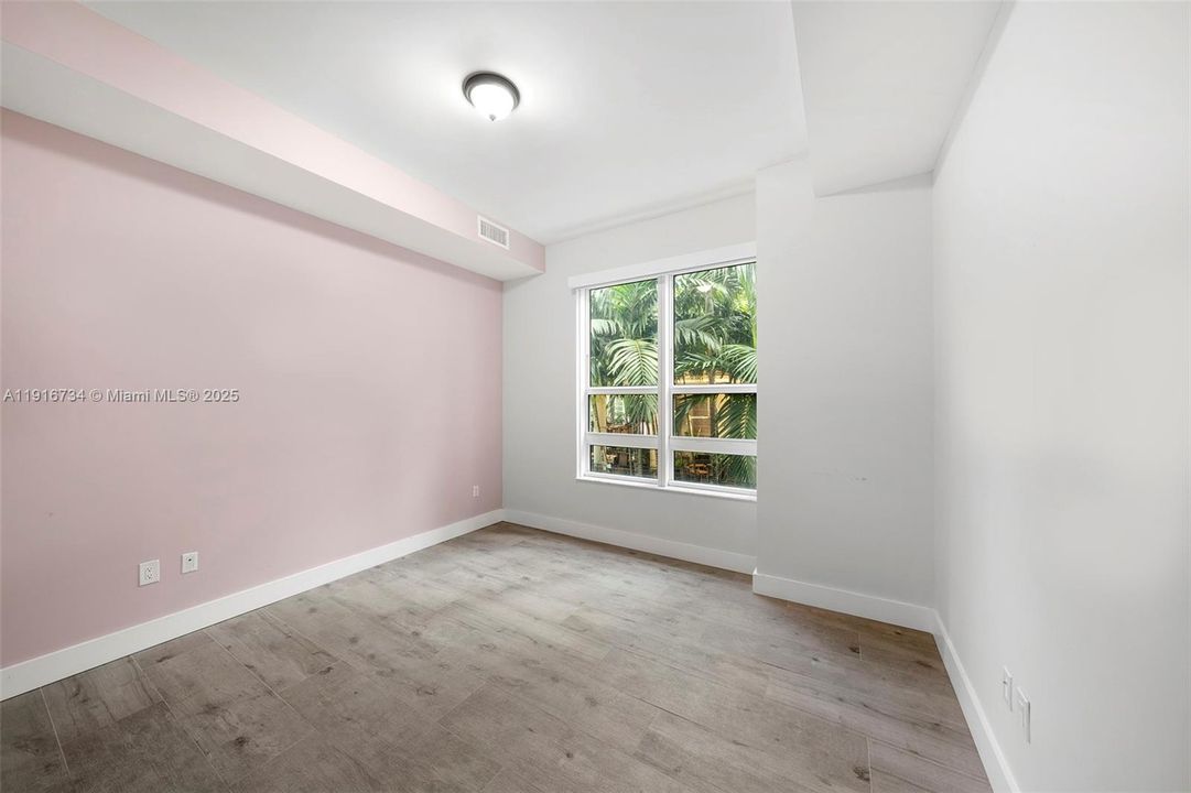 For Rent: $5,000 (2 beds, 2 baths, 1435 Square Feet)