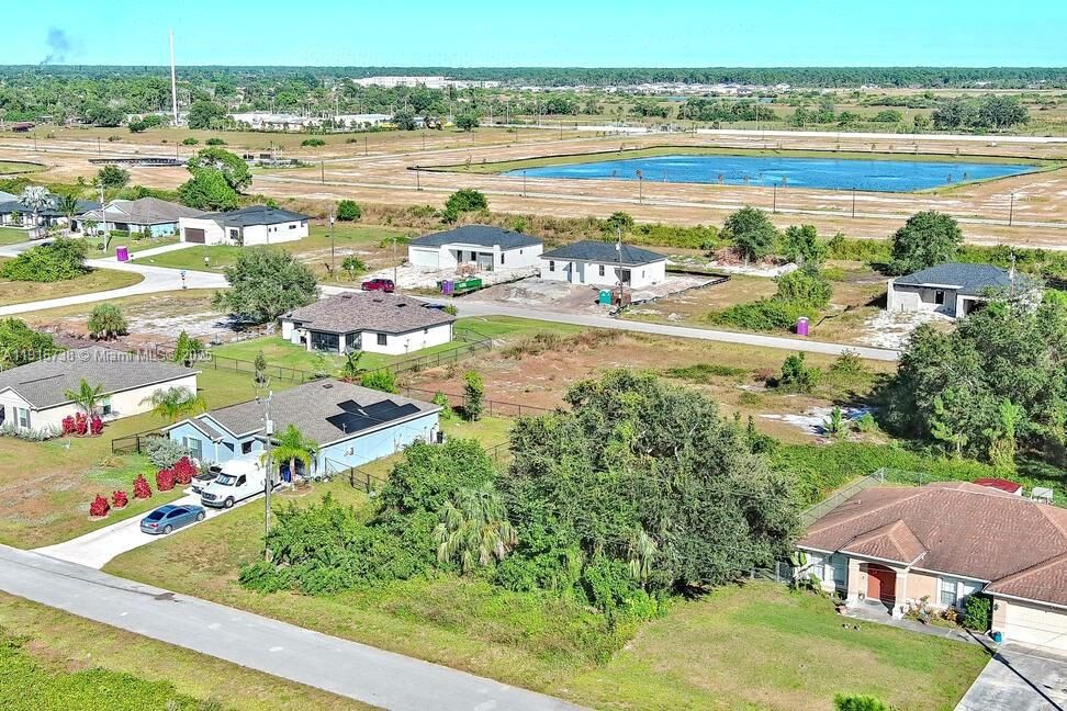 For Sale: $32,000 (0.24 acres)