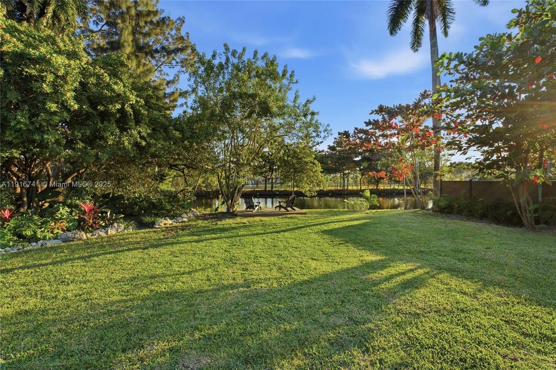 En Venta: $2,490,000 (4 camas, 3 baños, 2149 Pies cuadrados)