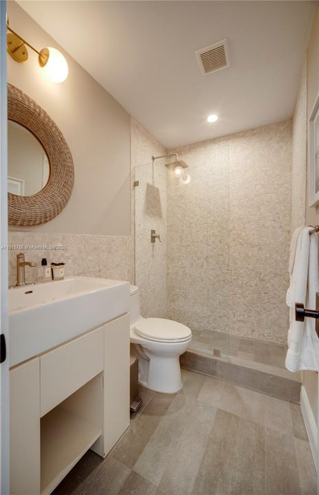 For Rent: $17,500 (4 beds, 3 baths, 2906 Square Feet)