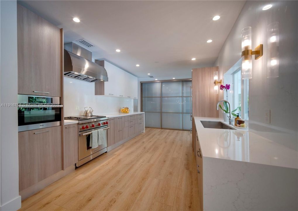 For Rent: $17,500 (4 beds, 3 baths, 2906 Square Feet)