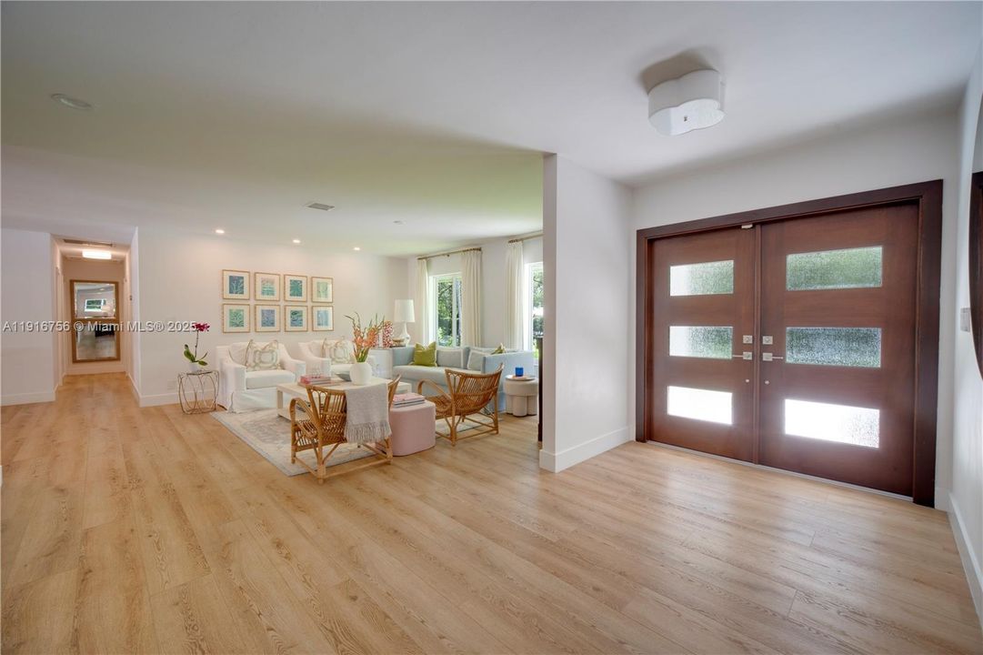 For Rent: $17,500 (4 beds, 3 baths, 2906 Square Feet)