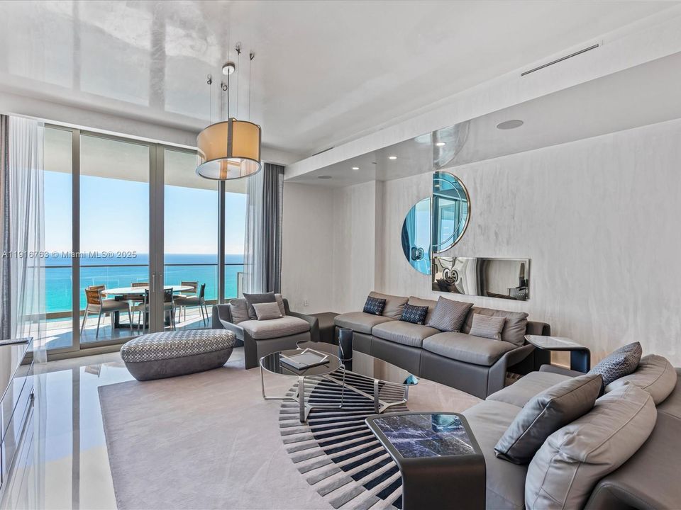 For Sale: $7,800,000 (4 beds, 5 baths, 2987 Square Feet)