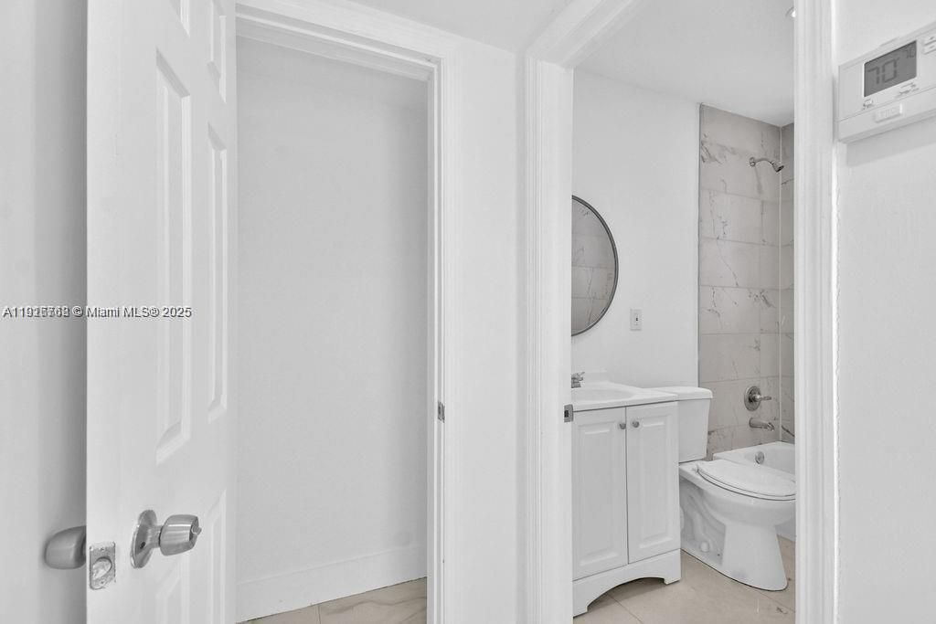 En Renta: $2,600 (3 camas, 1 baños, 2404 Pies cuadrados)