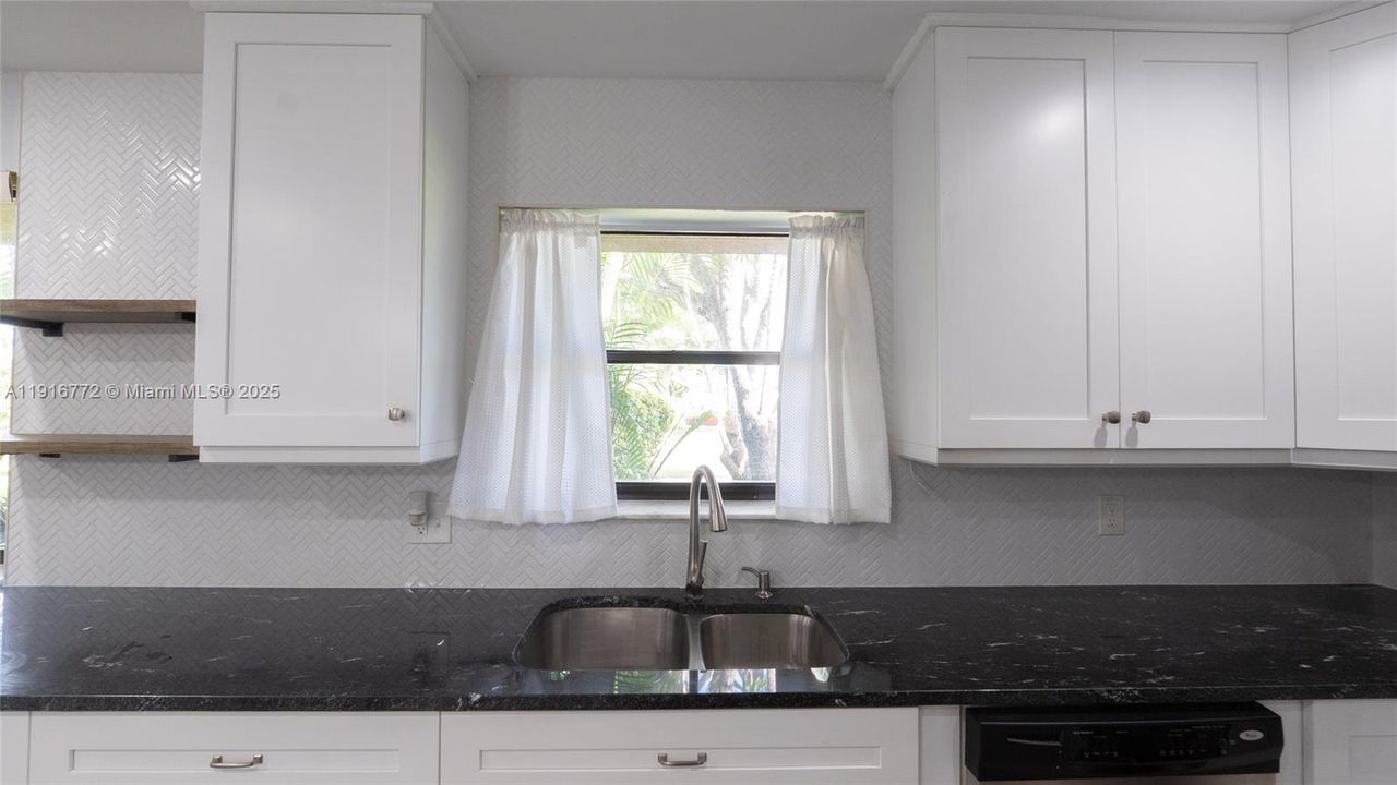 En Renta: $3,200 (3 camas, 2 baños, 1719 Pies cuadrados)