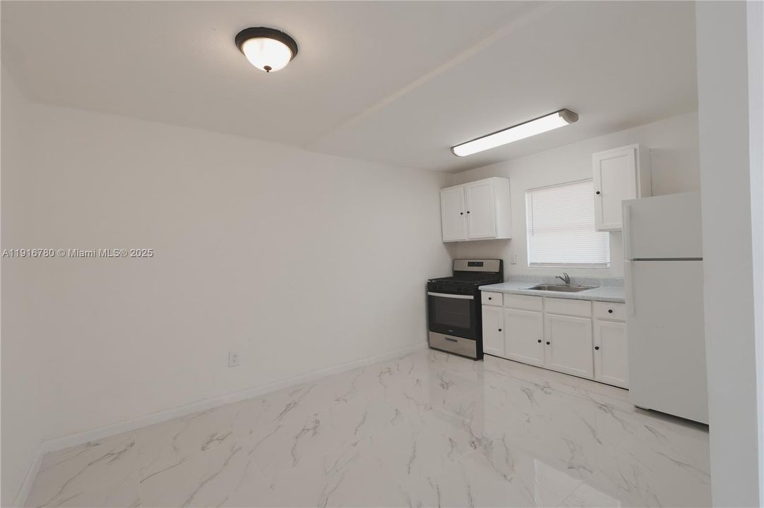 Недавно арендовано: $1,750 (2 спален, 1 ванн, 791 Квадратных фут)