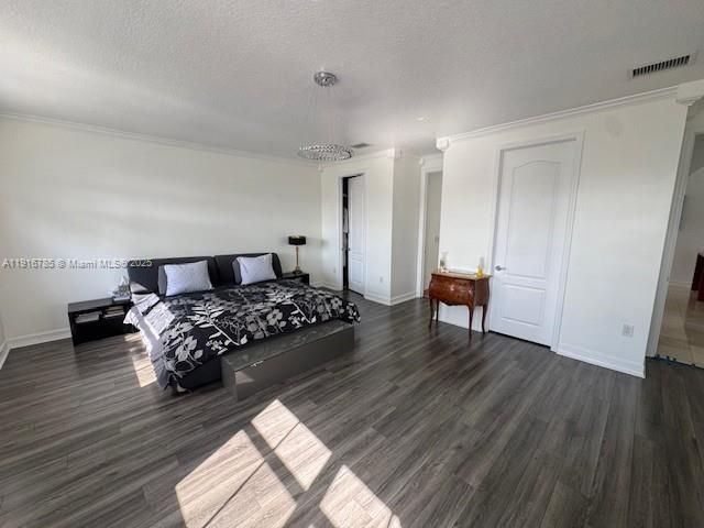 出租: $9,500 (5 贝兹, 4 浴室, 2770 平方英尺)