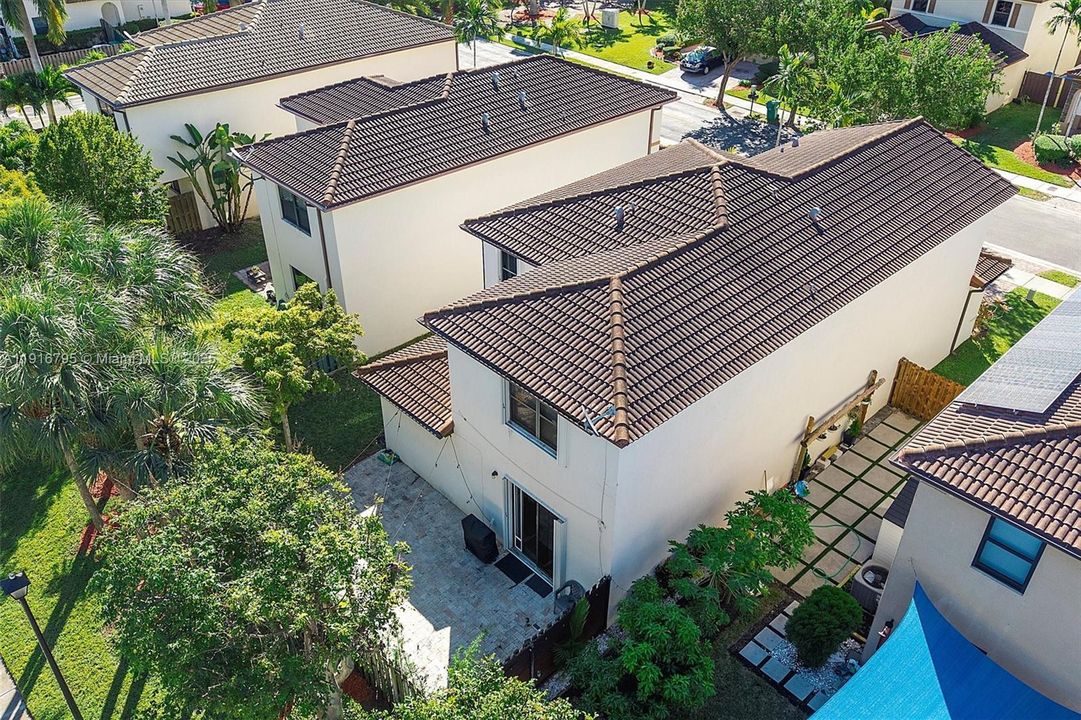 待售: $645,000 (5 贝兹, 3 浴室, 2924 平方英尺)