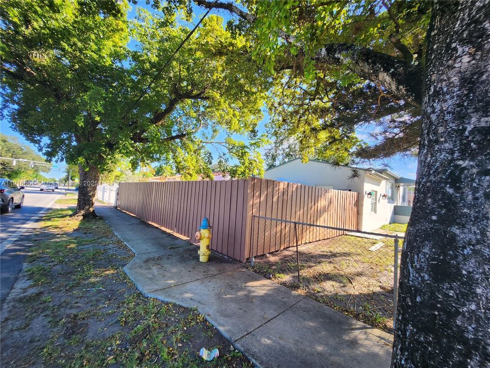 For Rent: $1,500 (0 beds, 1 baths, 0 Square Feet)