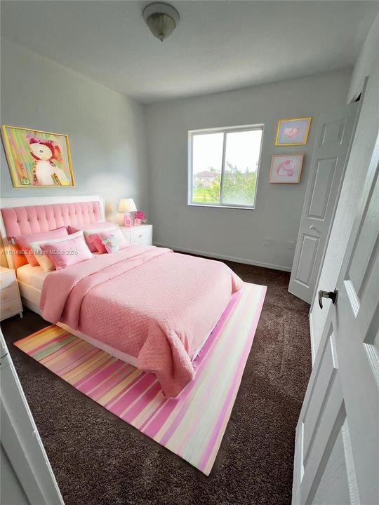 出租: $2,200 (2 贝兹, 2 浴室, 982 平方英尺)