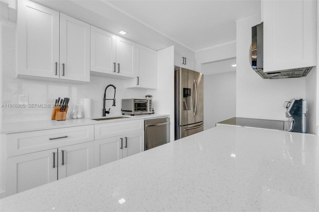 For Rent: $4,500 (2 beds, 2 baths, 1541 Square Feet)