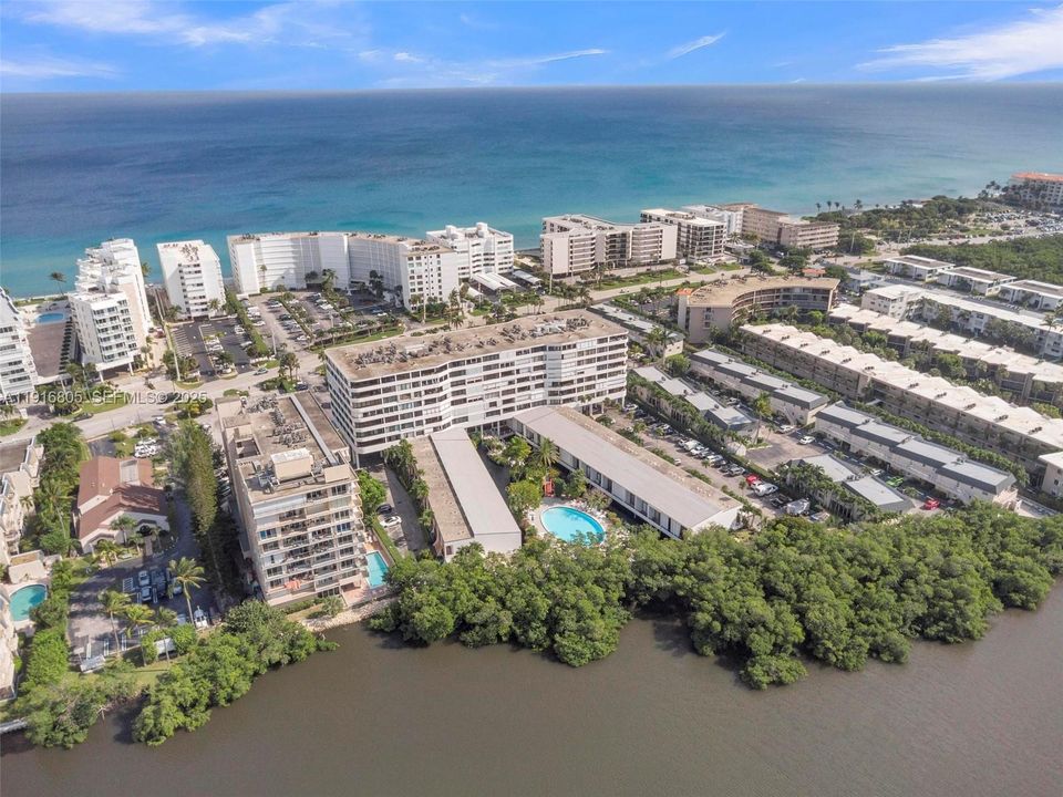 For Rent: $4,500 (2 beds, 2 baths, 1541 Square Feet)