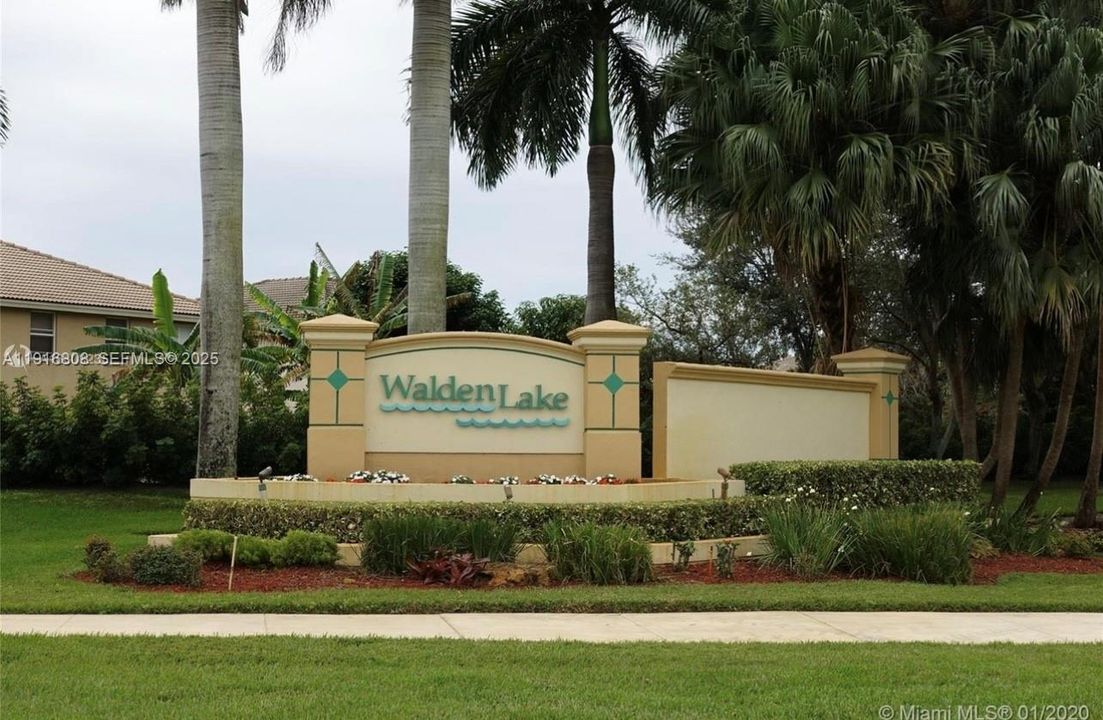 В аренду: $3,495 (3 спален, 2 ванн, 1663 Квадратных фут)