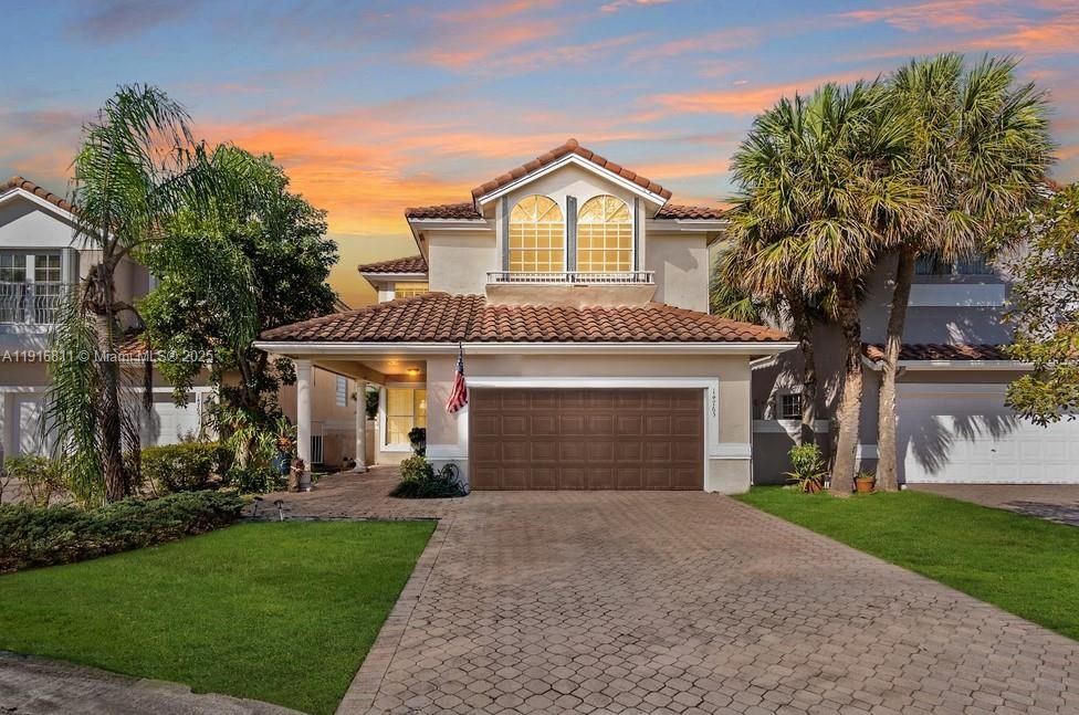 待售: $1,175,000 (4 贝兹, 2 浴室, 2412 平方英尺)