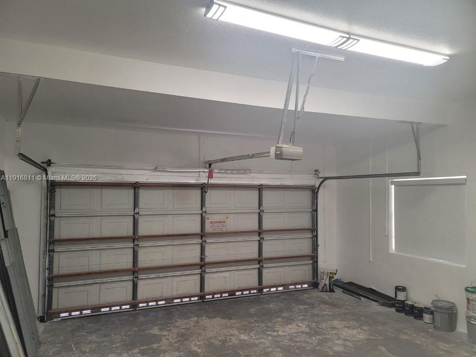 待售: $1,175,000 (4 贝兹, 2 浴室, 2412 平方英尺)