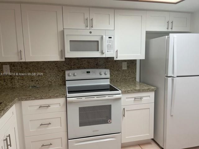 For Rent: $2,450 (2 beds, 2 baths, 1334 Square Feet)