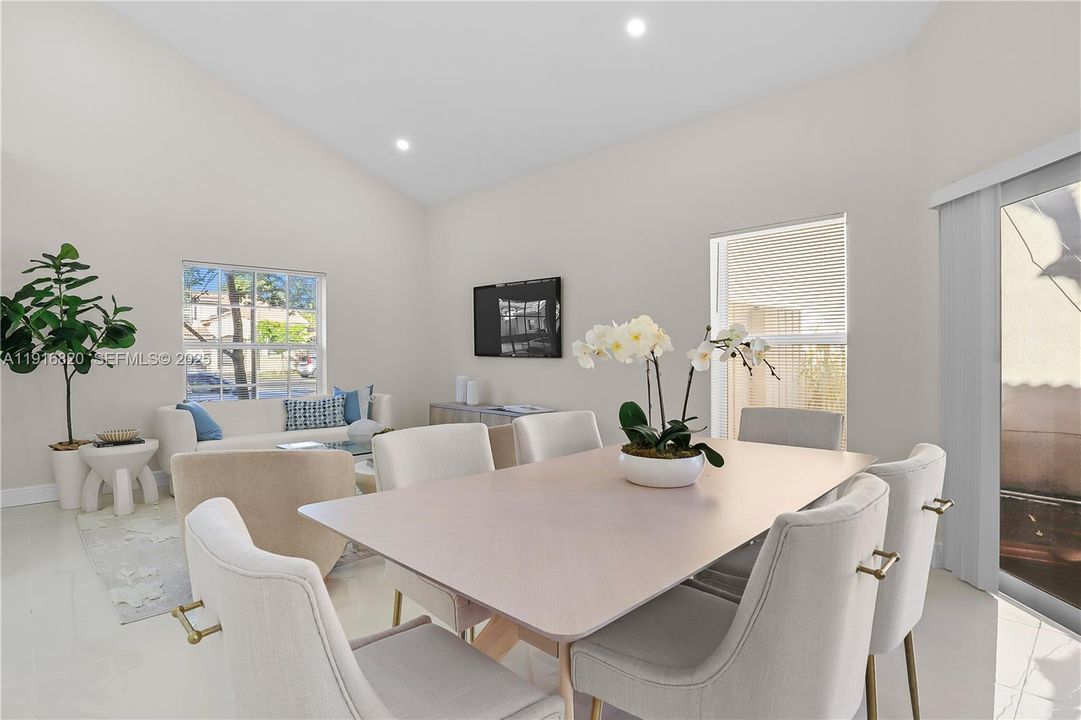 For Sale: $569,900 (3 beds, 2 baths, 1504 Square Feet)