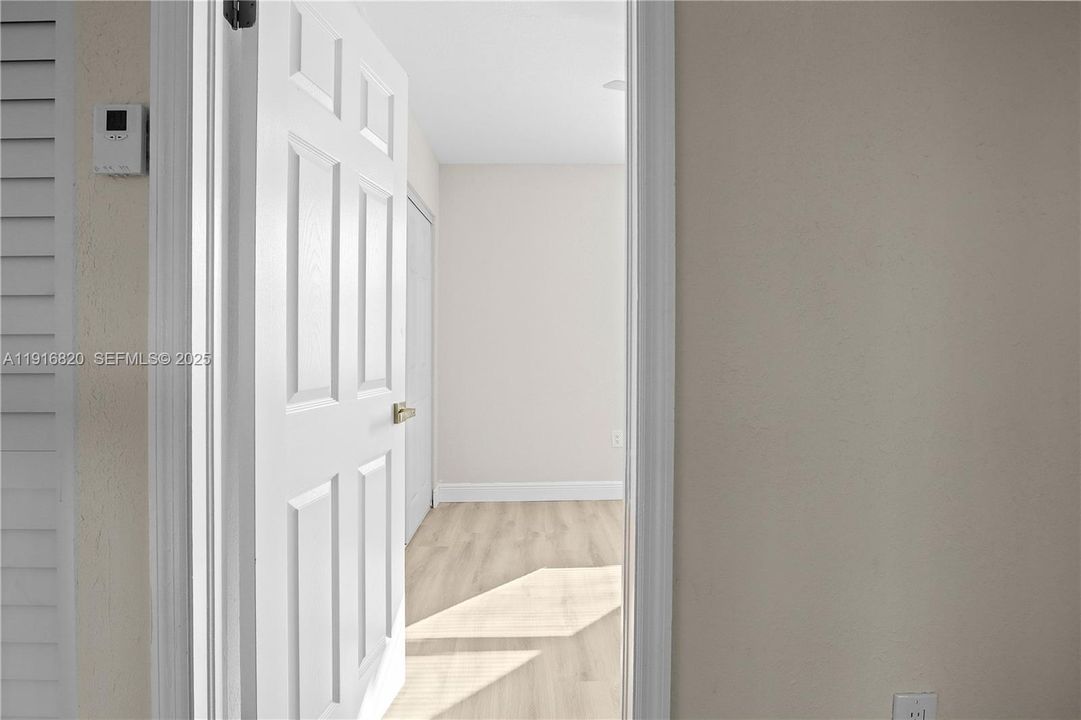 For Sale: $569,900 (3 beds, 2 baths, 1504 Square Feet)