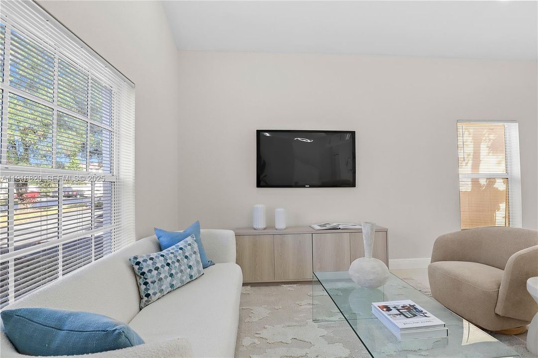 For Sale: $569,900 (3 beds, 2 baths, 1504 Square Feet)