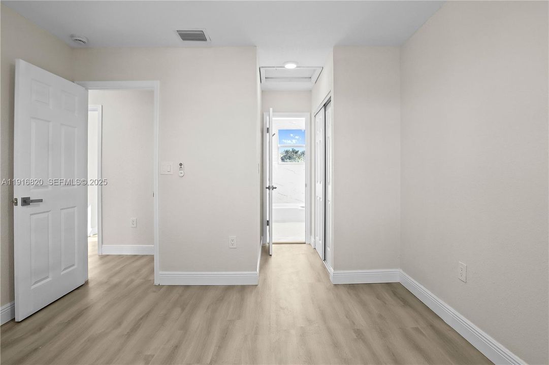 For Sale: $569,900 (3 beds, 2 baths, 1504 Square Feet)