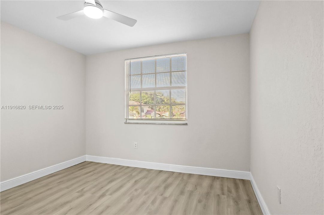 For Sale: $569,900 (3 beds, 2 baths, 1504 Square Feet)