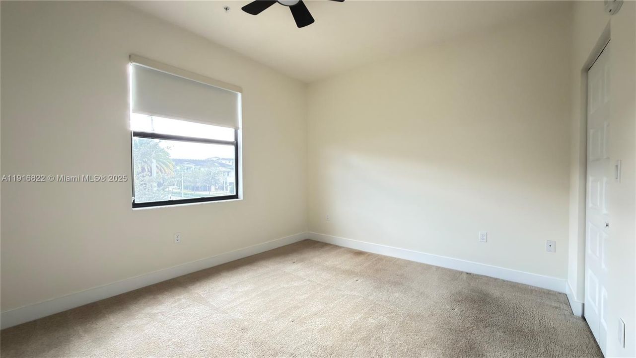 En Venta: $439,000 (3 camas, 2 baños, 1236 Pies cuadrados)