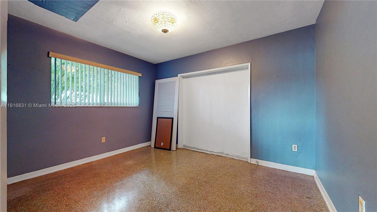 For Sale: $1,350,000 (4 beds, 2 baths, 2124 Square Feet)