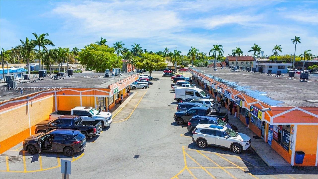 На продажу: $10,000,000 (0 спален, 0 ванн, 16728 Квадратных фут)