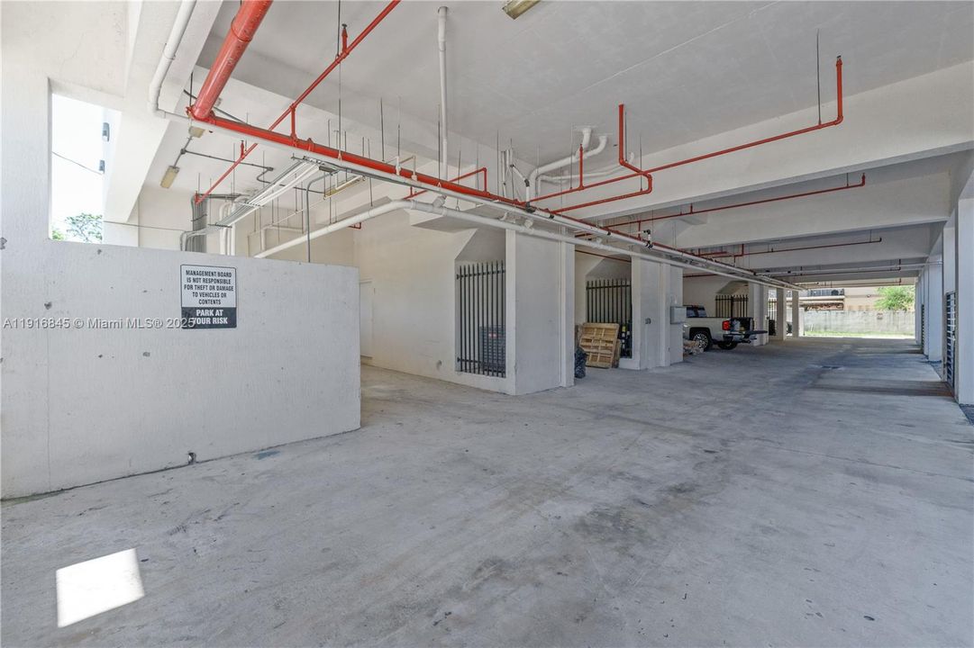 В аренду: $2,675 (2 спален, 2 ванн, 1240 Квадратных фут)