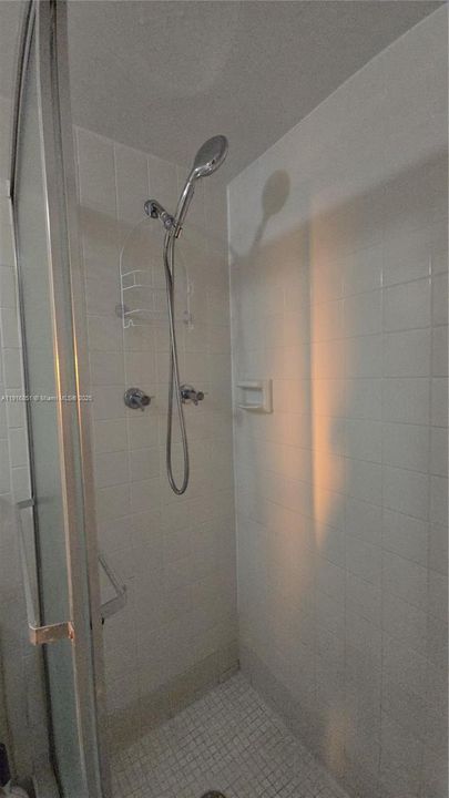 待售: $224,900 (2 贝兹, 2 浴室, 970 平方英尺)