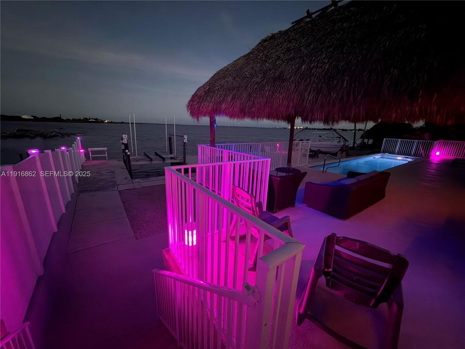 For Sale: $2,069,000 (3 beds, 2 baths, 1849 Square Feet)