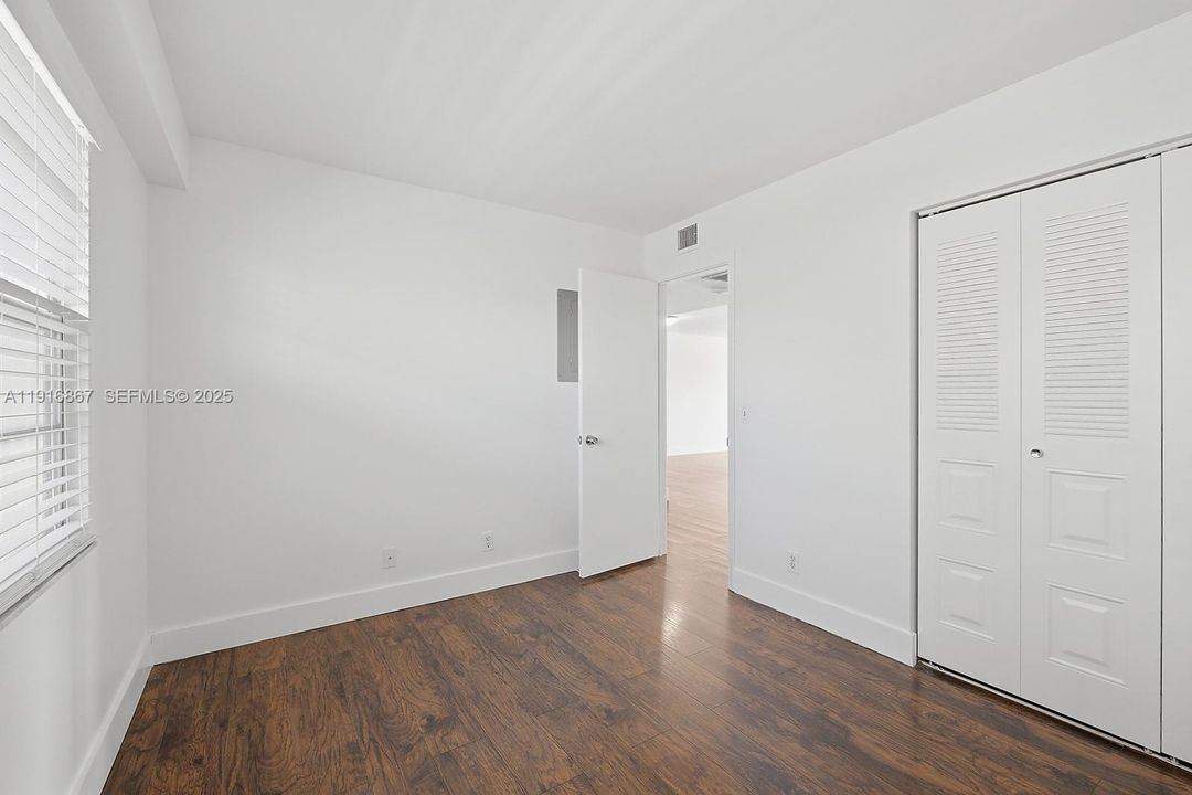 В аренду: $2,300 (2 спален, 2 ванн, 1192 Квадратных фут)