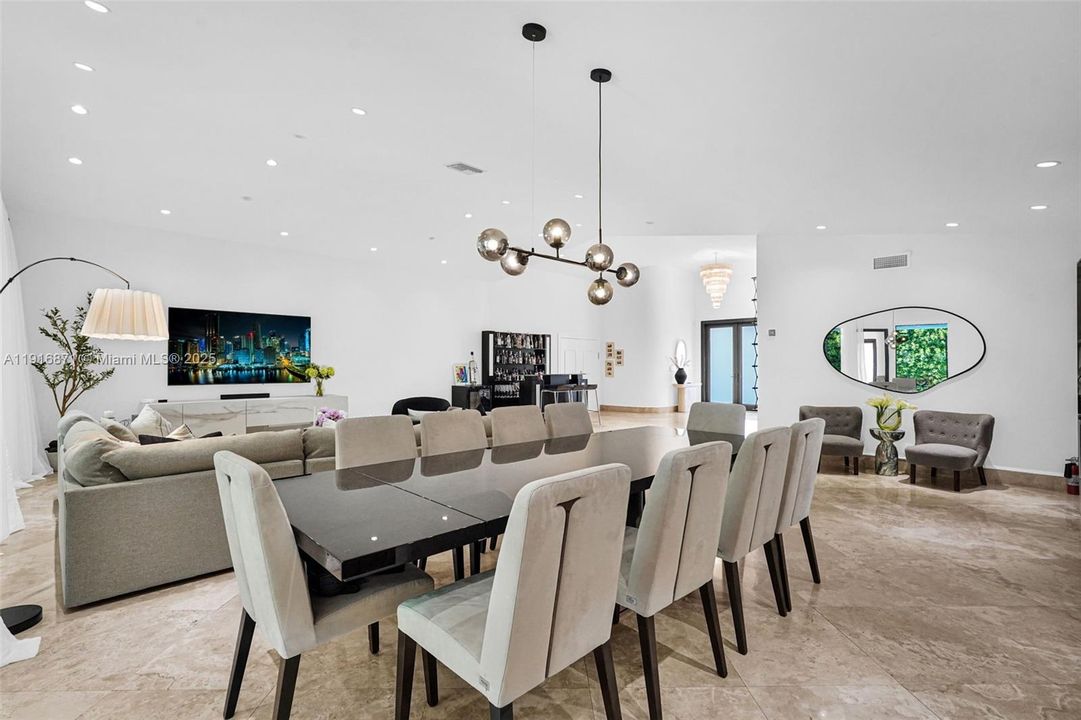 待售: $8,500,000 (3 贝兹, 4 浴室, 3764 平方英尺)