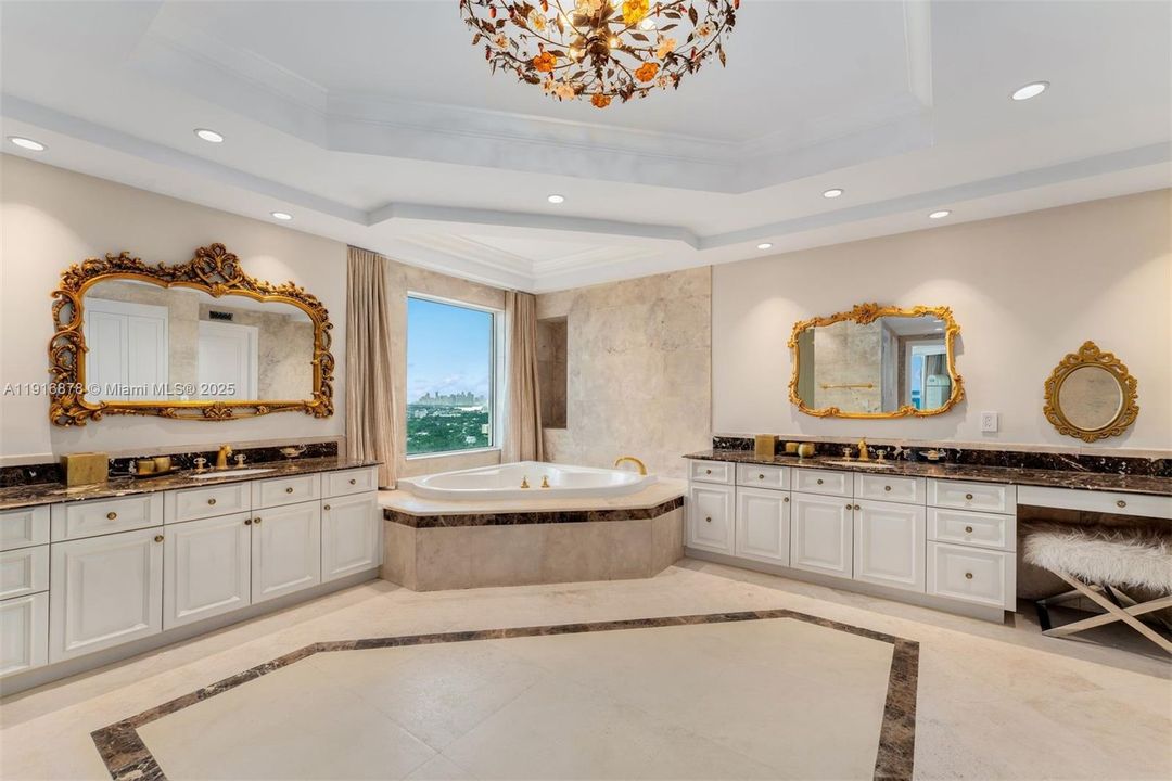 For Rent: $39,950 (4 beds, 5 baths, 4370 Square Feet)