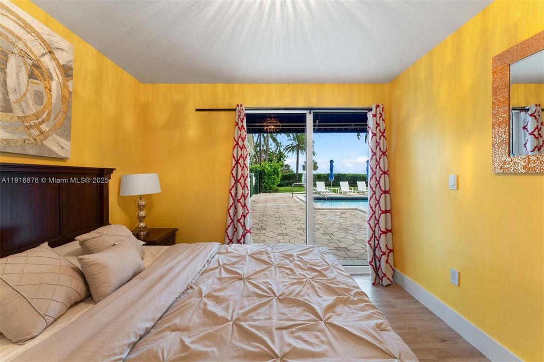 For Rent: $39,950 (4 beds, 5 baths, 4370 Square Feet)