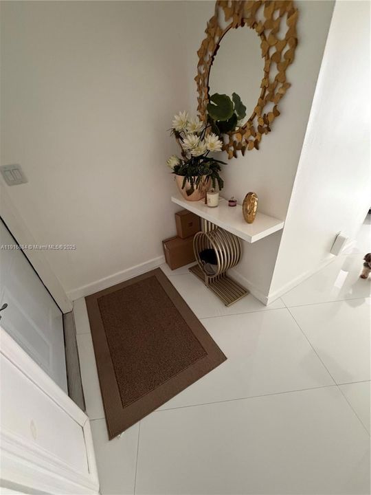 Под контрактом: $3,000 (3 спален, 2 ванн, 1458 Квадратных фут)