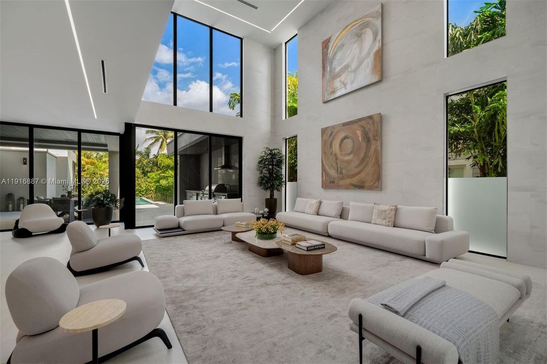 En Venta: $10,995,000 (6 camas, 7 baños, 7065 Pies cuadrados)