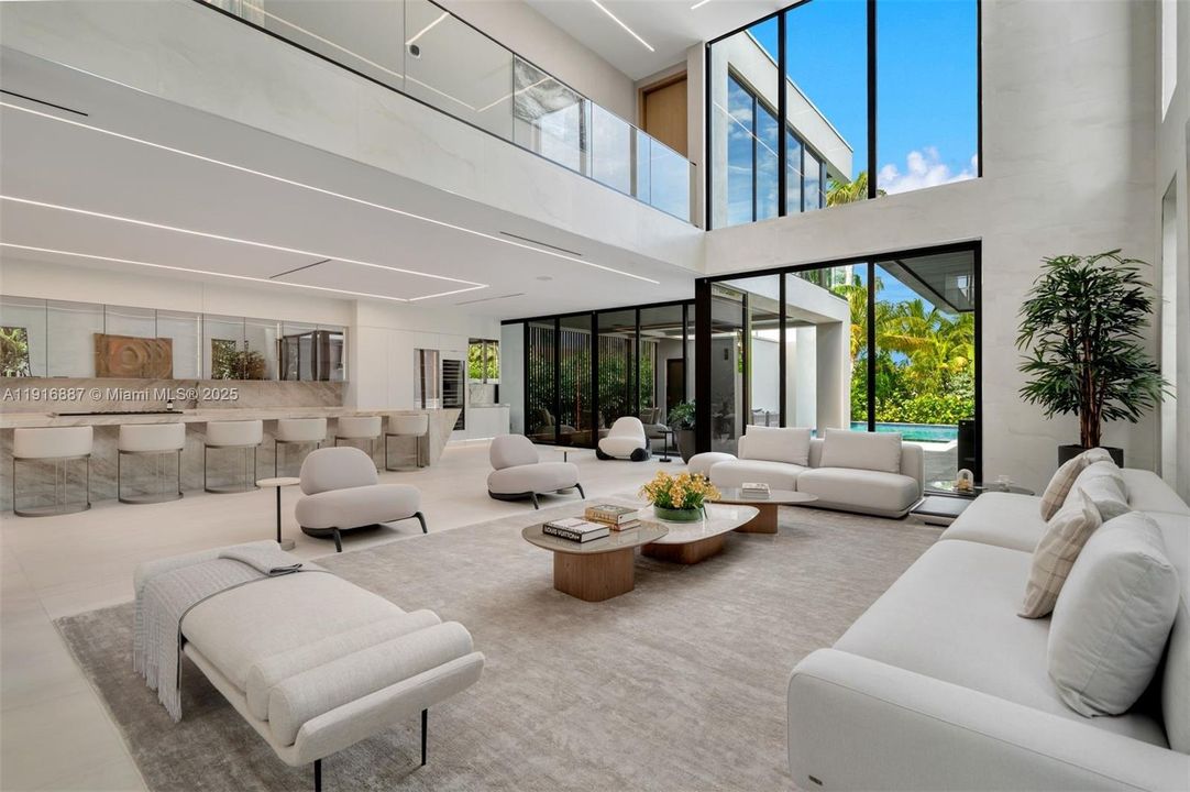 En Venta: $10,995,000 (6 camas, 7 baños, 7065 Pies cuadrados)