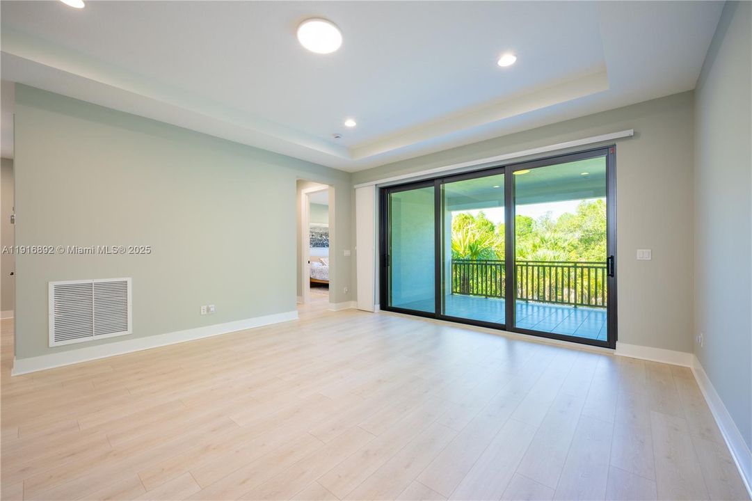 Bright loft upstairs with balcony access