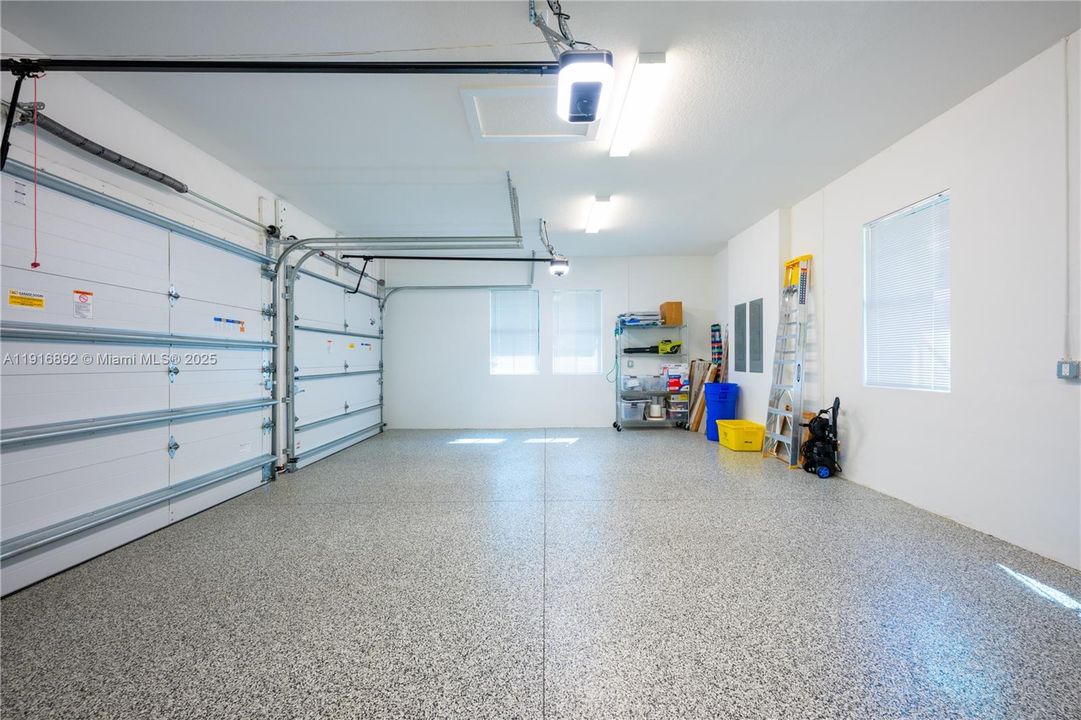 Multi-purpose 3-car garage