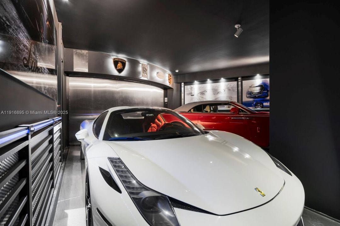 В аренду: $32,000 (4 спален, 4 ванн, 3555 Квадратных фут)