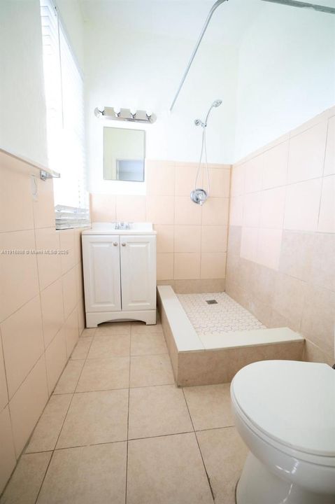 For Rent: $1,500 (1 beds, 1 baths, 0 Square Feet)