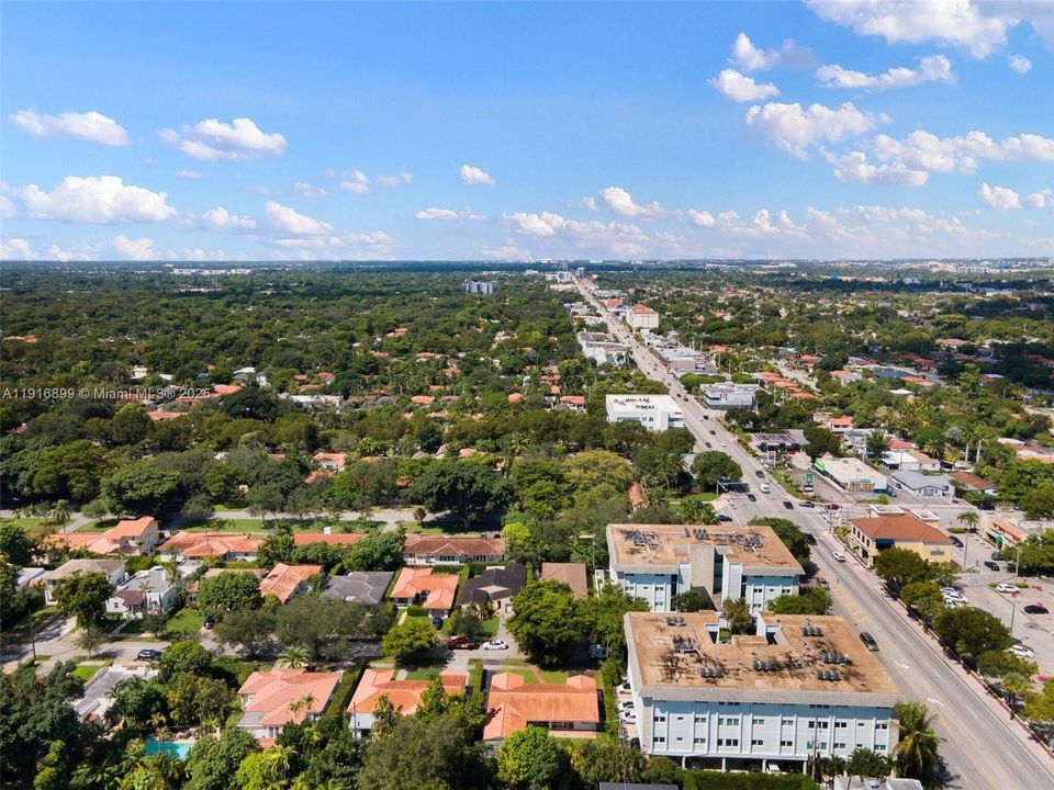 For Sale: $1,475,000 (3 beds, 2 baths, 1654 Square Feet)