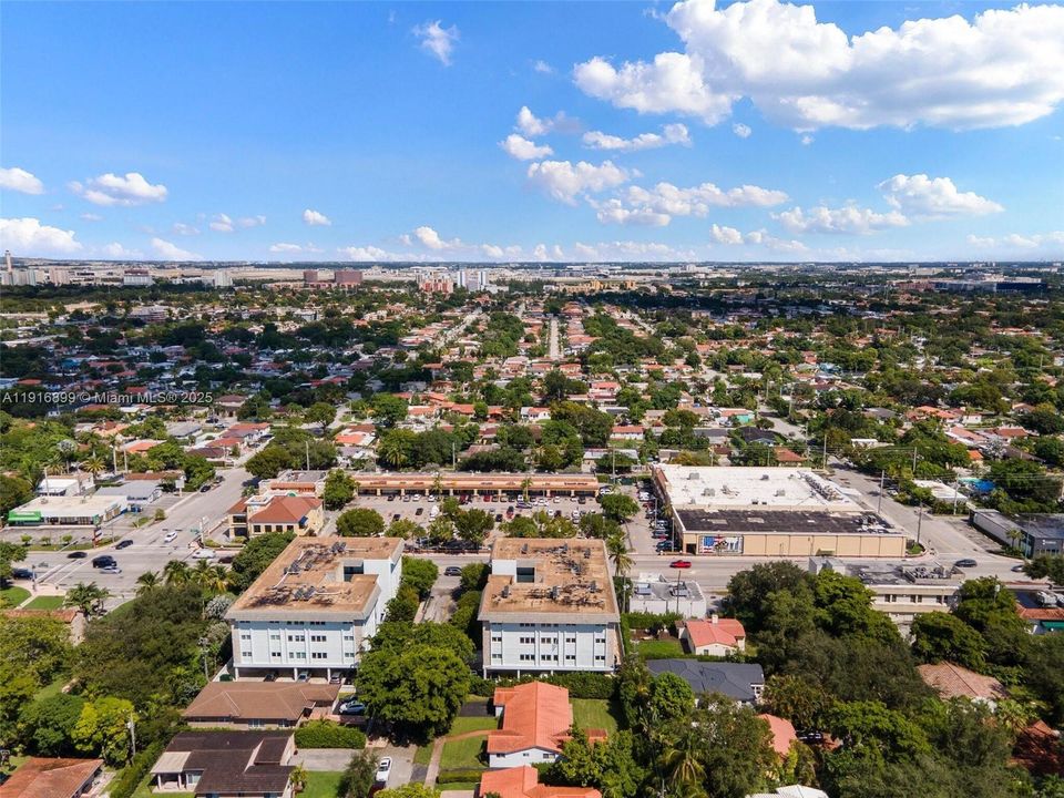For Sale: $1,475,000 (3 beds, 2 baths, 1654 Square Feet)