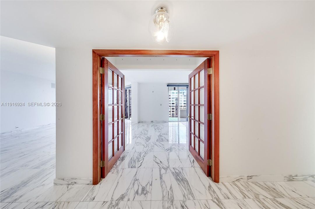 На продажу: $890,000 (3 спален, 3 ванн, 1624 Квадратных фут)