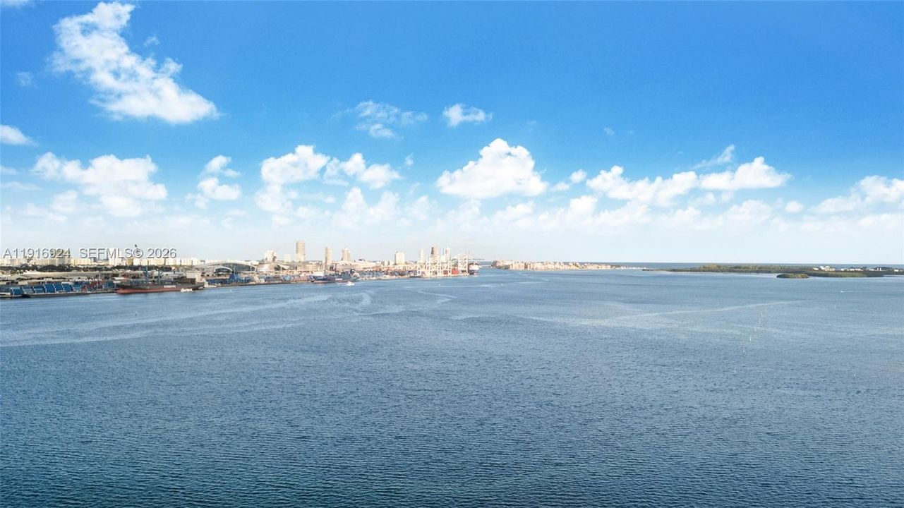 На продажу: $890,000 (3 спален, 3 ванн, 1624 Квадратных фут)