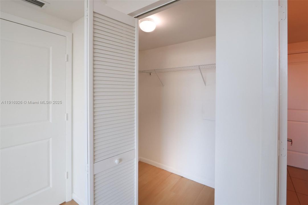 Под контрактом: $2,650 (1 спален, 1 ванн, 693 Квадратных фут)