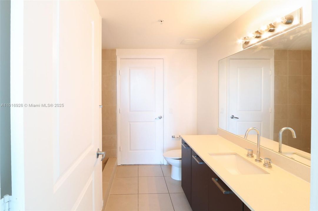 Под контрактом: $2,650 (1 спален, 1 ванн, 693 Квадратных фут)