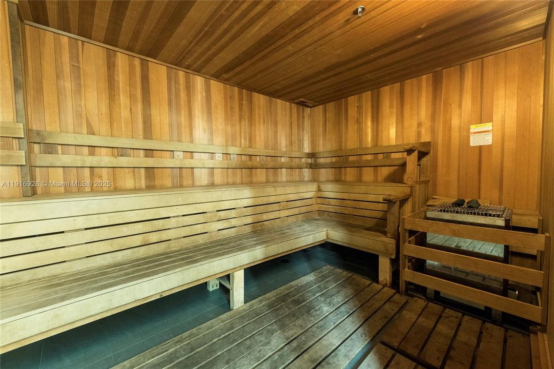 Под контрактом: $2,650 (1 спален, 1 ванн, 693 Квадратных фут)