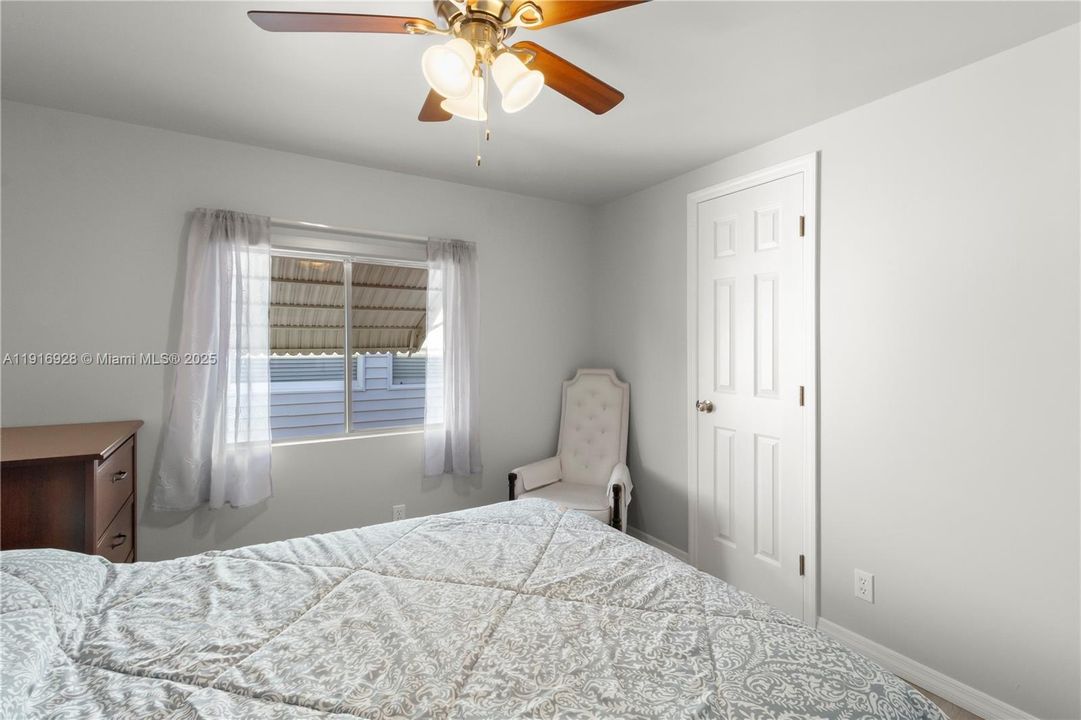 En Venta: $280,000 (3 camas, 2 baños, 1499 Pies cuadrados)